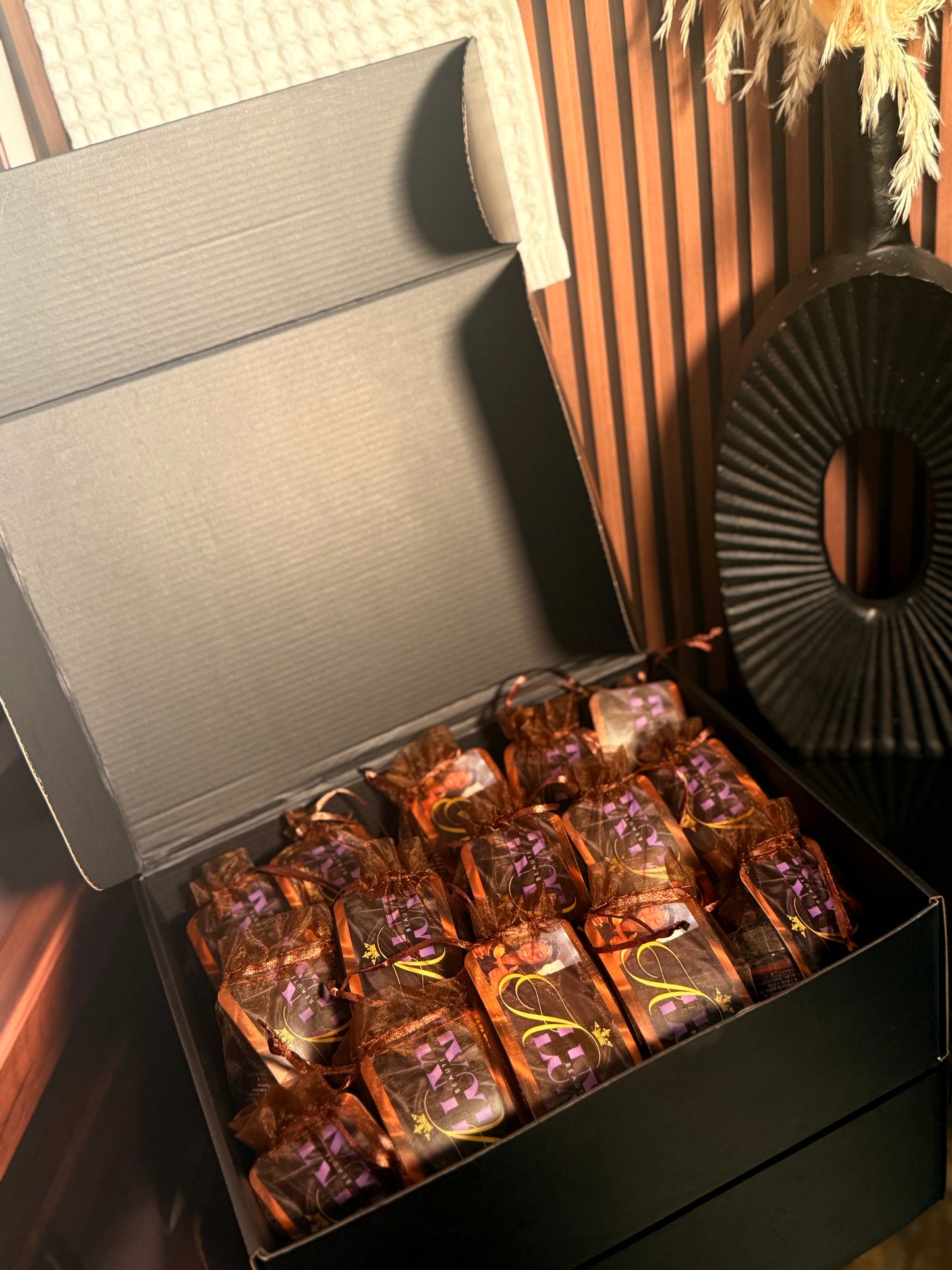 PARTY FAVORS: 2oz Luxe Hydration Crème